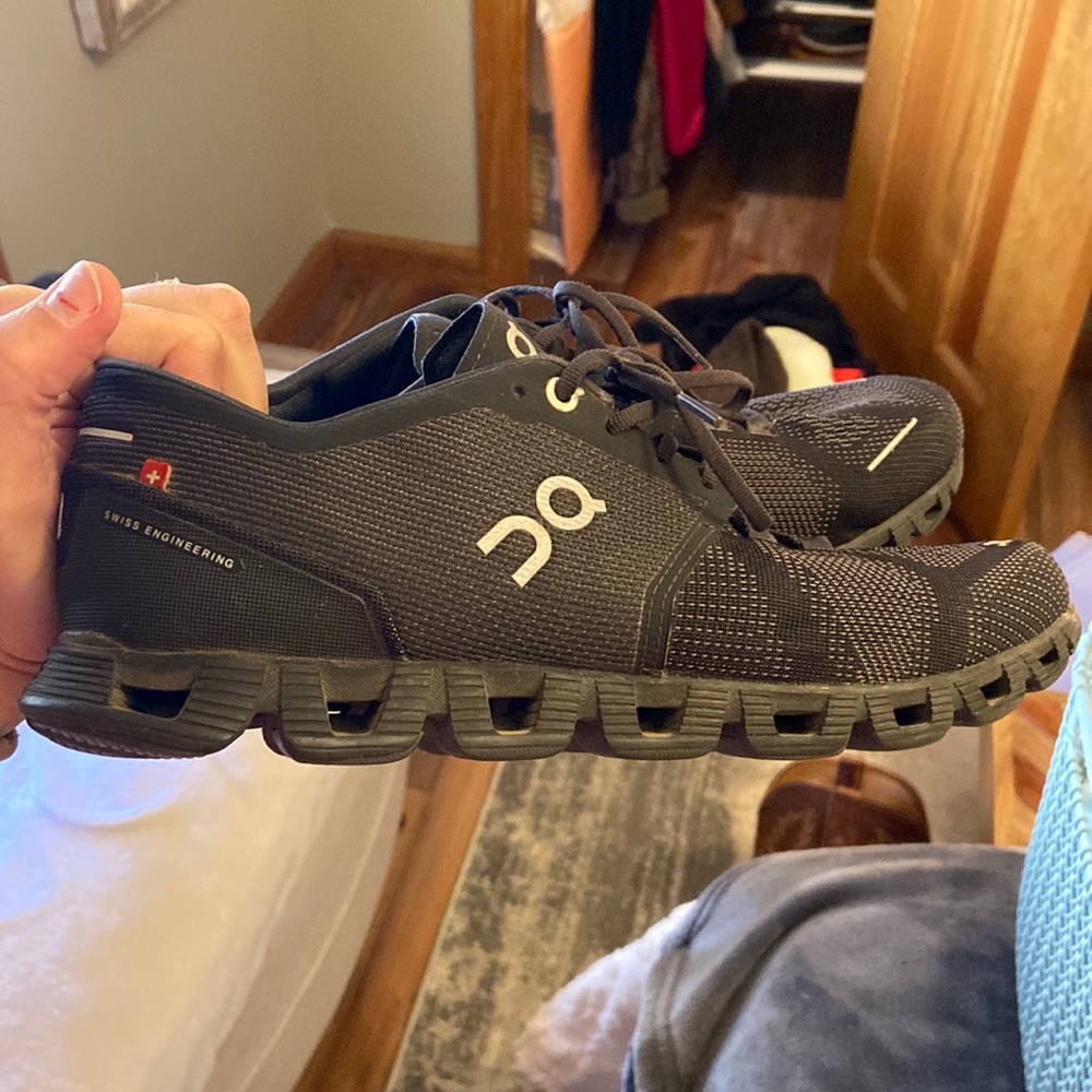 ON Running Shoes